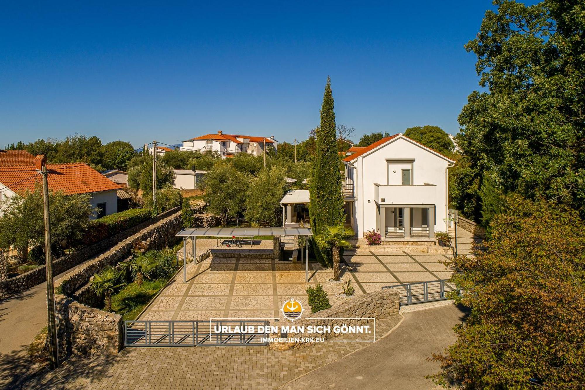 Villa 5 Elements Gostinjac Bagian luar foto